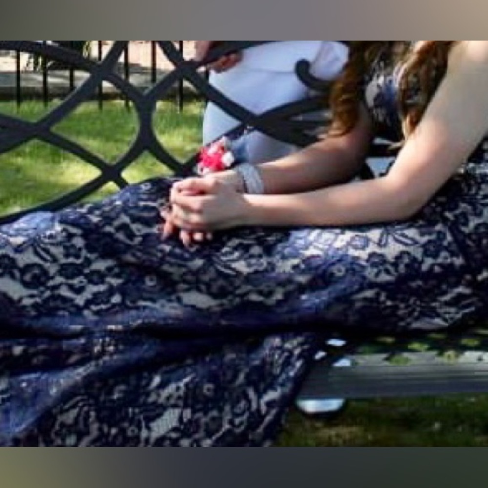 Prom Dress - Picture 6 of 7